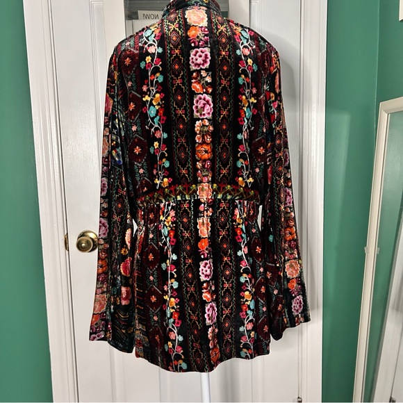 Johnny Was Black Velvet Floral Anorak Jacket Small - Picture 2 of 16